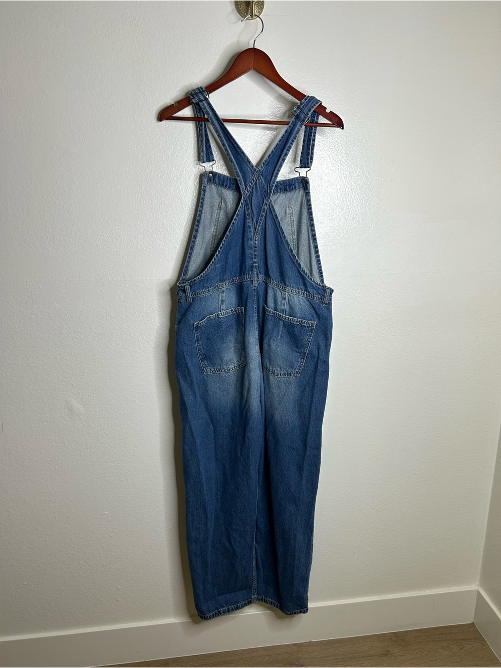 Free People 100% Cotton Ziggy Denim Straight Leg Overalls Medium Wash - Picture 9 of 15